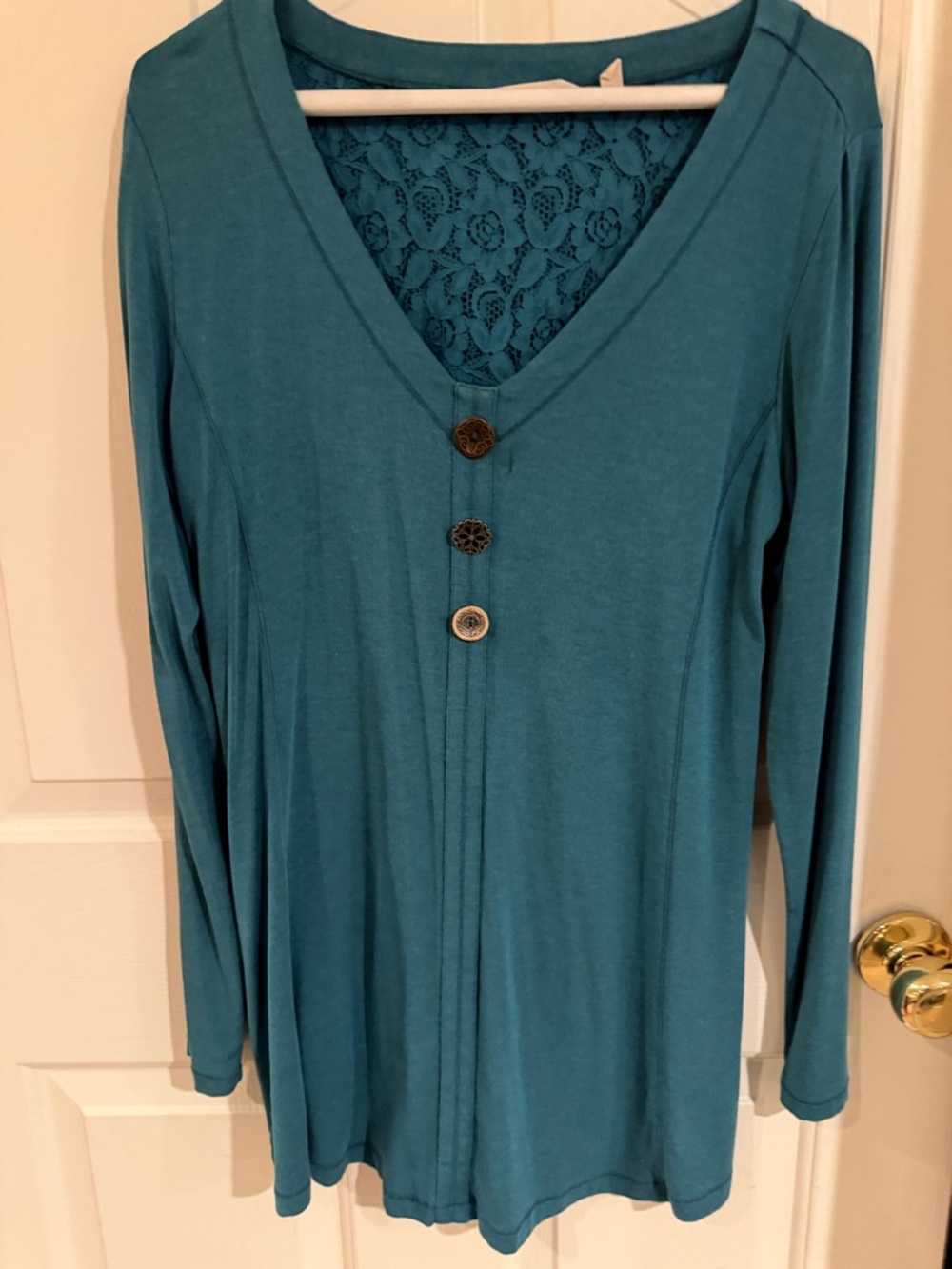 Soft Surroundings Long Sleeve V-Neck Lace-Back Top in Teal